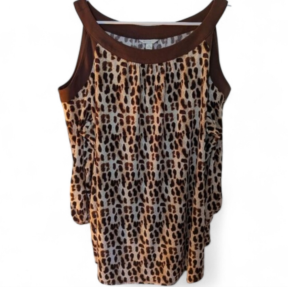 Cold-Shoulder Leopard Print Blouse in Brown